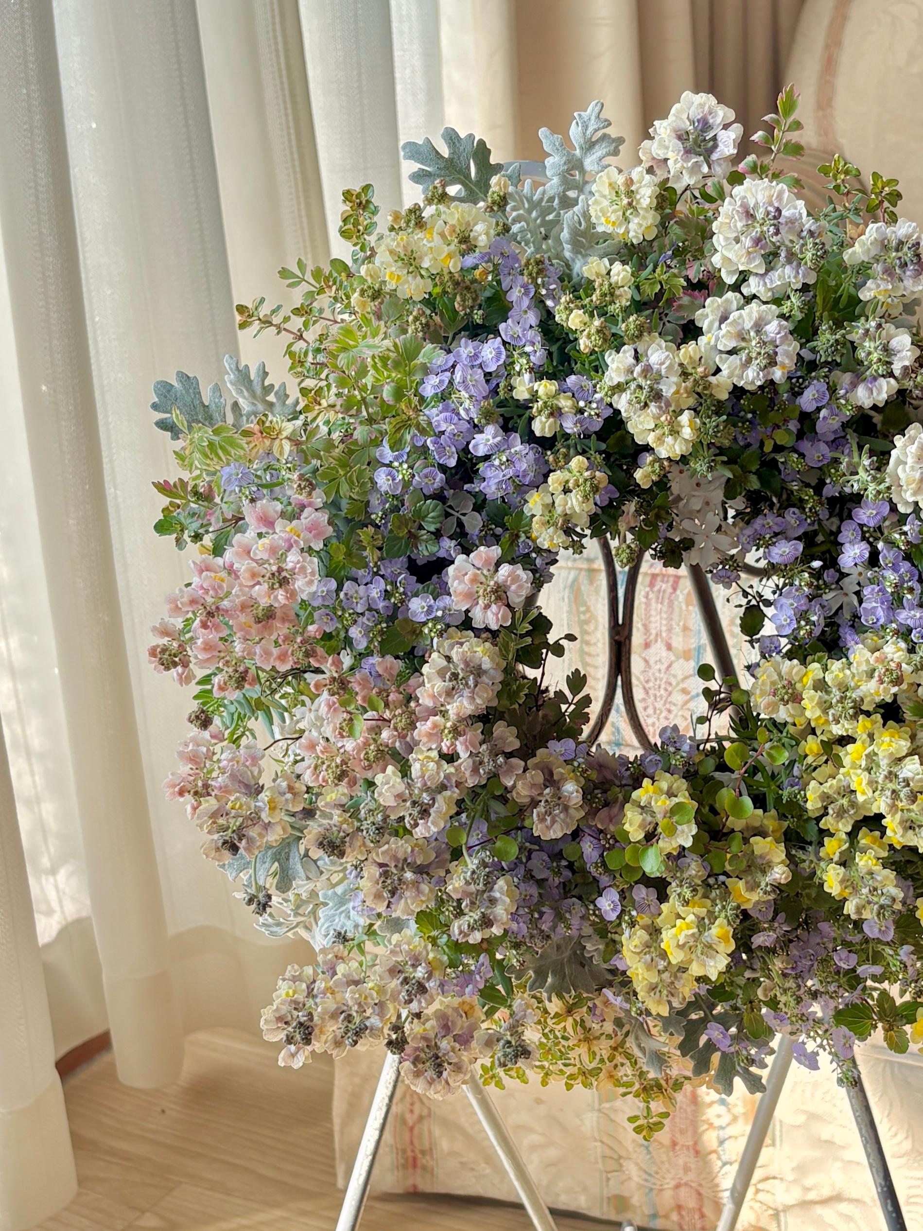 魅惑の花色 リナリアの寄せ植えリース ☆*:.幸せのwreath  「 マダムマルシアの秘密の花園 」 ｡:*☆   　 | 3枚目